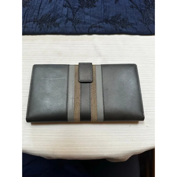 Women's Givenchy Blue & Brown Wallet - Picture 5 of 13